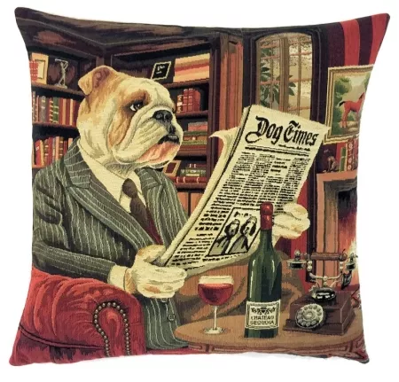Kissenbezug Bulldogge liest Zeitung